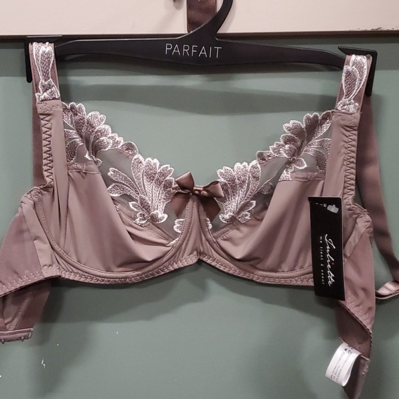 Taupe Juliette bra - Picture 1 of 2